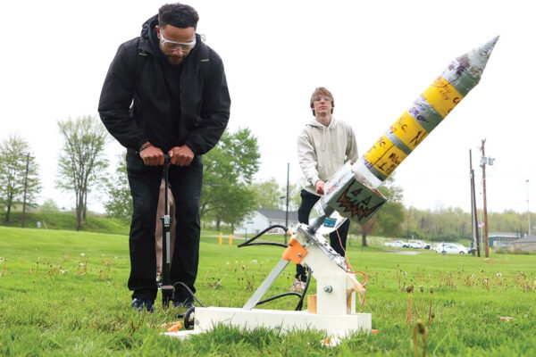 sru-rocket-launch
